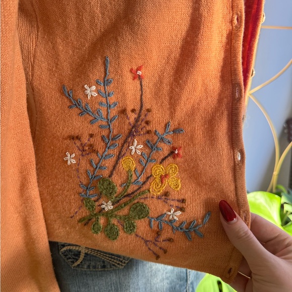 Cardigan 🌸 - Picture 3 of 7